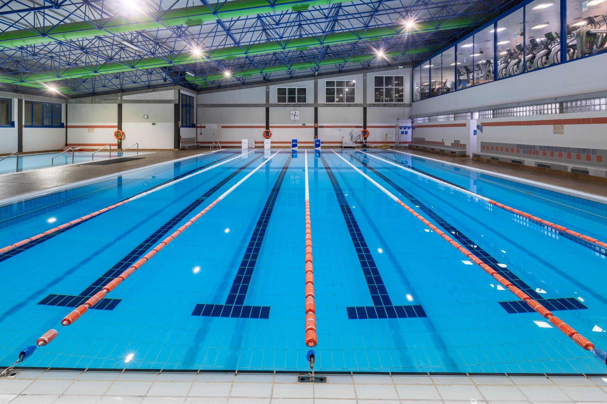 Forus_agra_piscina_interior1